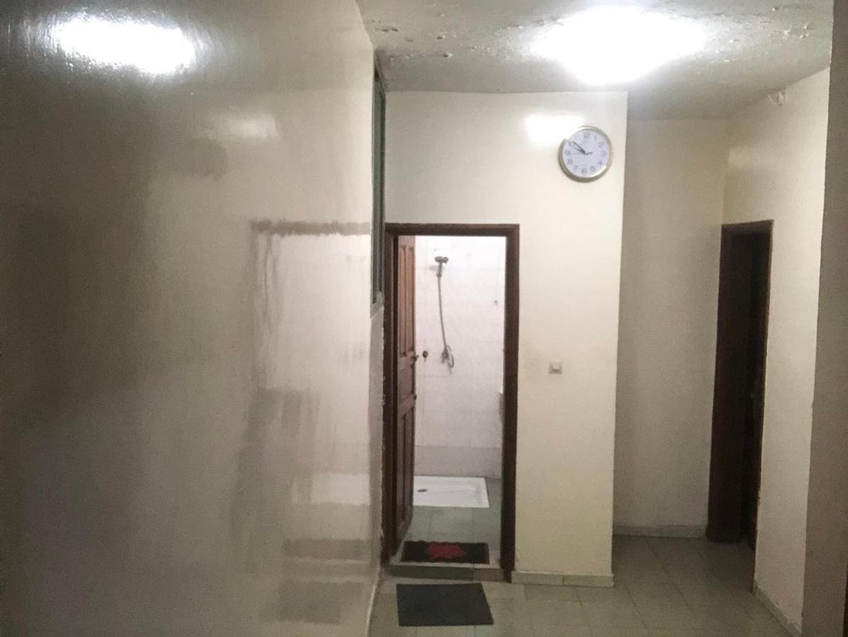 Securisee Centre * Dakar